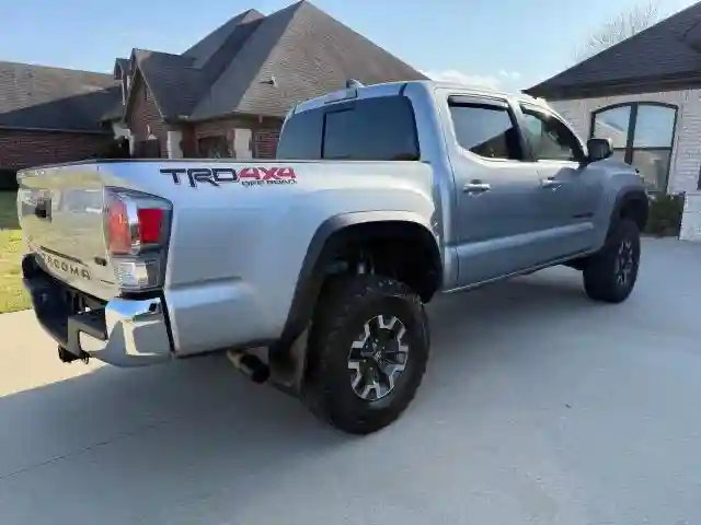 3TMCZ5AN7NM463915 2022 TOYOTA TACOMA-3