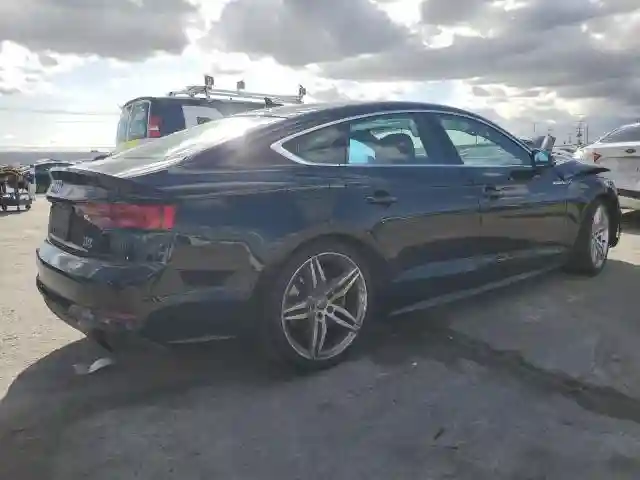 WAUENCF51JA046988 2018 AUDI A5-2