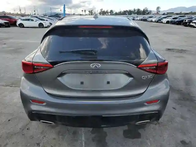 SJKCH5CP2HA032690 2017 INFINITI QX30-5