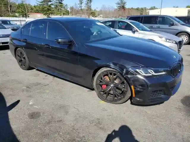 WBA33AG09MCF93586 2021 BMW 5 SERIES-3
