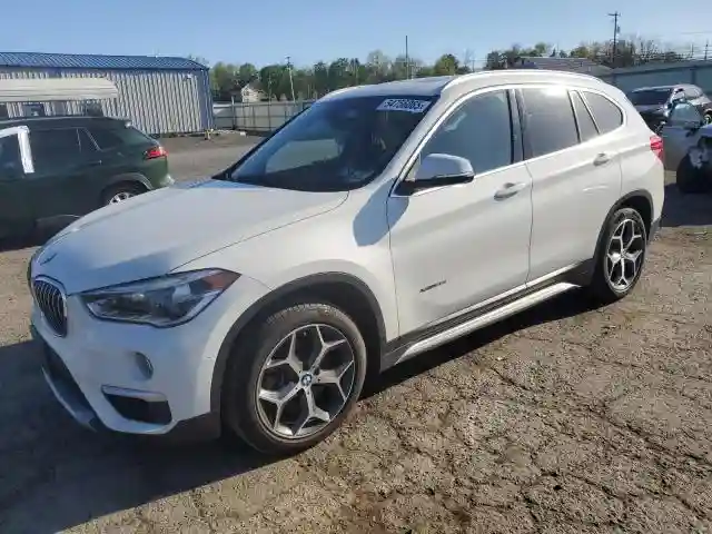 WBXHT3C34H5F76289 2017 BMW X1-0