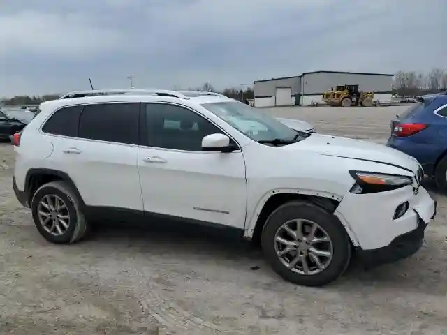 1C4PJMCS1GW327529 2016 JEEP GRAND CHEROKEE-3