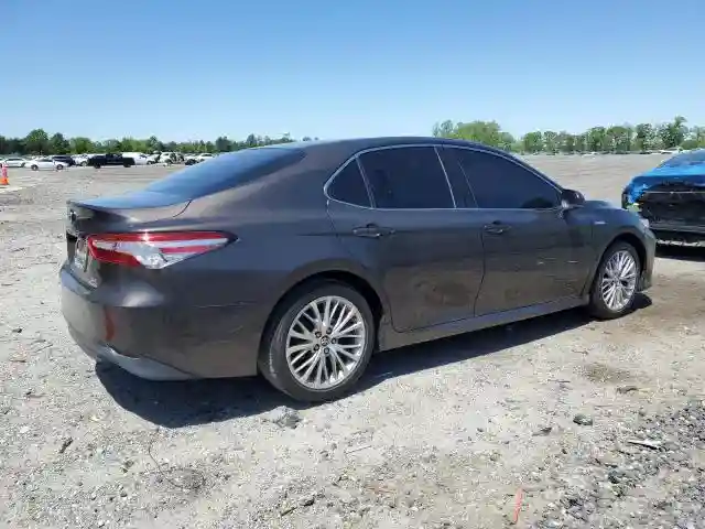 4T1B21HK7JU505828 2018 TOYOTA CAMRY-2