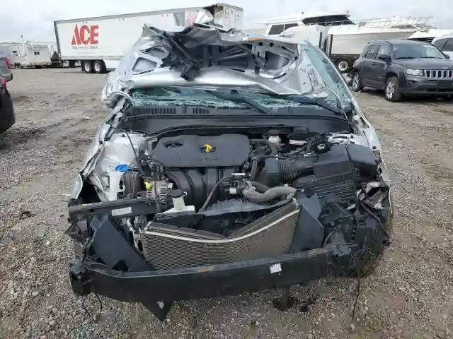 3KPF34AD0KE108526 2019 KIA FORTE-4