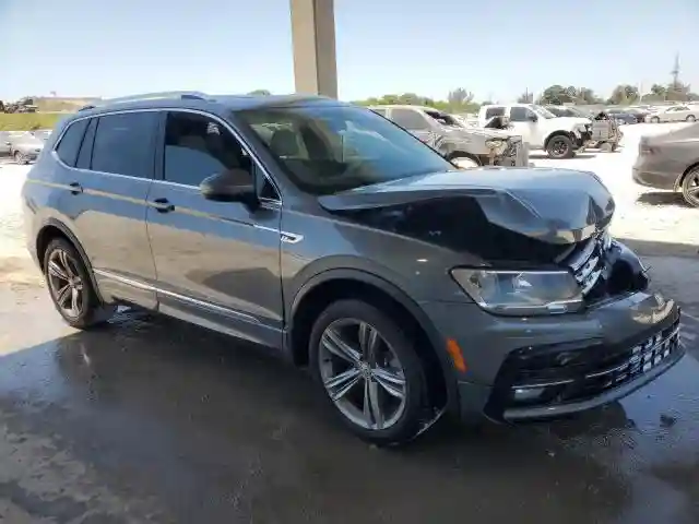3VV3B7AX3KM012480 2019 VOLKSWAGEN TIGUAN-3