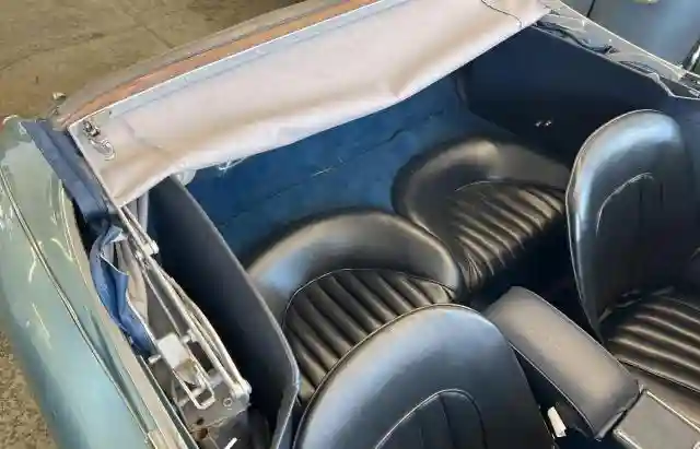 HBJ8L25681 1964 AUSTIN ALL MODELS-5