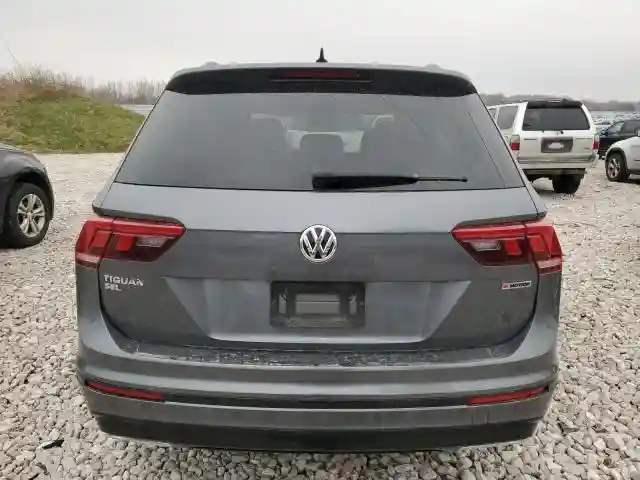 3VV2B7AX6KM135296 2019 VOLKSWAGEN TIGUAN-5