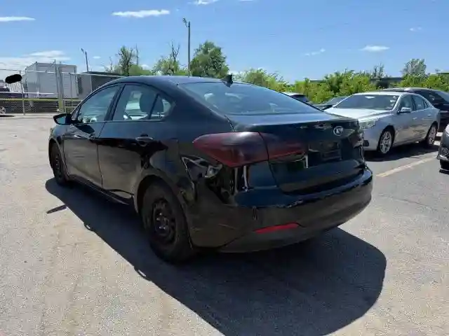 KNAFK4A6XG5583167 2016 KIA FORTE-2