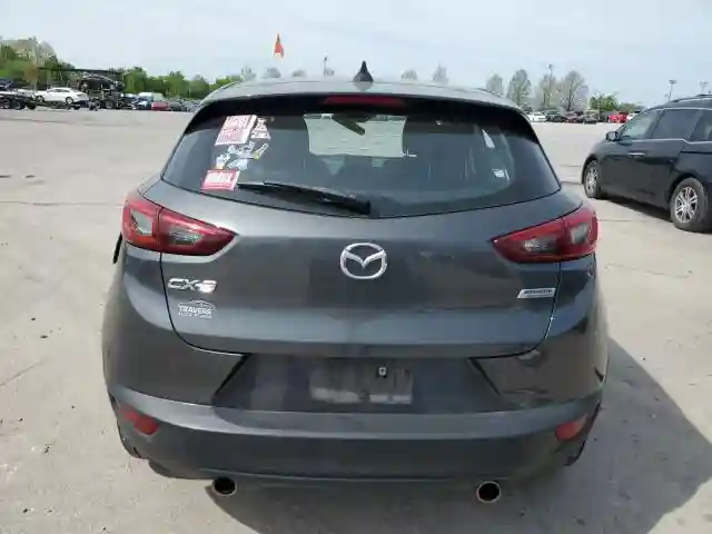 JM1DKDC7XJ0300125 2018 MAZDA CX-3-5