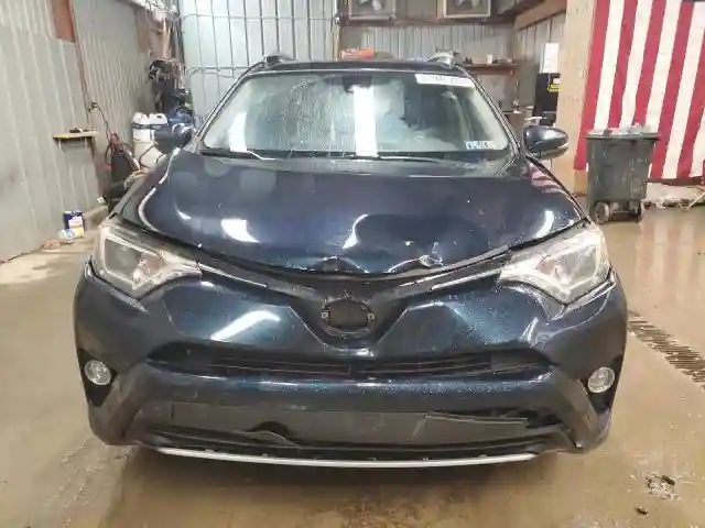 JTMRJREV3JD243597 2018 TOYOTA RAV4-4