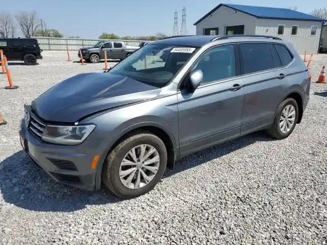 3VV0B7AX0JM111971 2018 VOLKSWAGEN TIGUAN-0