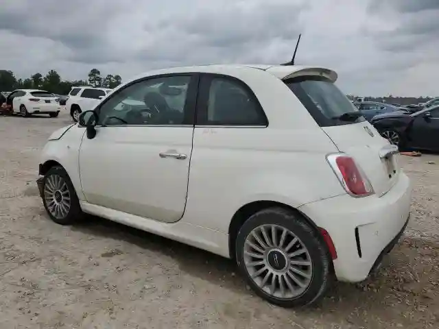 3C3CFFCH0JT524189 2018 FIAT 500-1