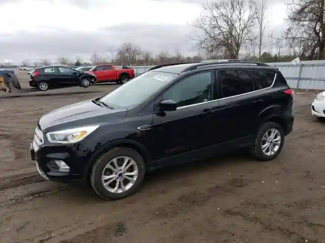 1FMCU9G93HUB63123 2017 FORD ESCAPE-0