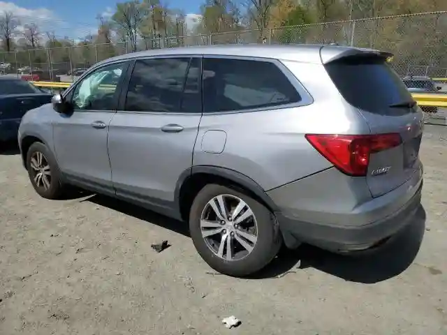 5FNYF6H57JB049154 2018 HONDA PILOT-1