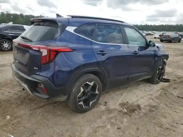 KNDERCAA8R7559790 2024 KIA SELTOS-2
