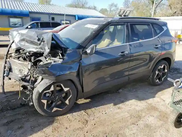 KNDERCAA9R7596895 2024 KIA SELTOS-0