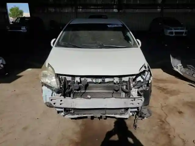 JTDKN3DU4F0461669 2015 TOYOTA PRIUS-4