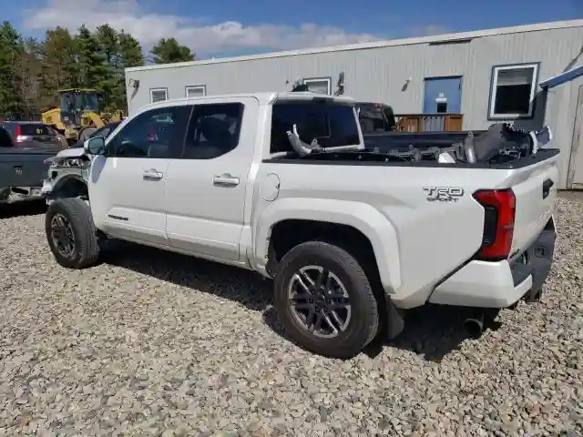3TYLB5JN9RT015366 2024 TOYOTA TACOMA-1