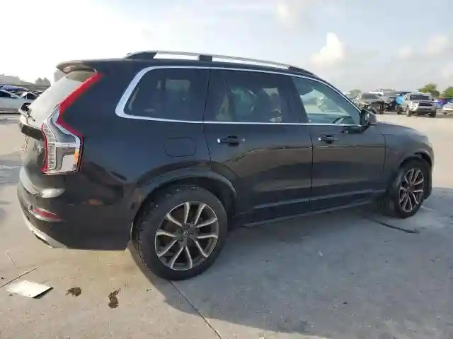 YV4A22PK2J1374944 2018 VOLVO XC90-2