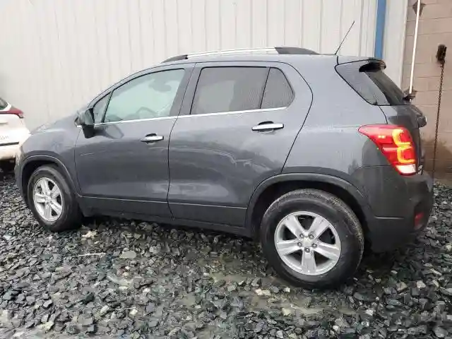 KL7CJLSB7JB619353 2018 CHEVROLET TRAX-1