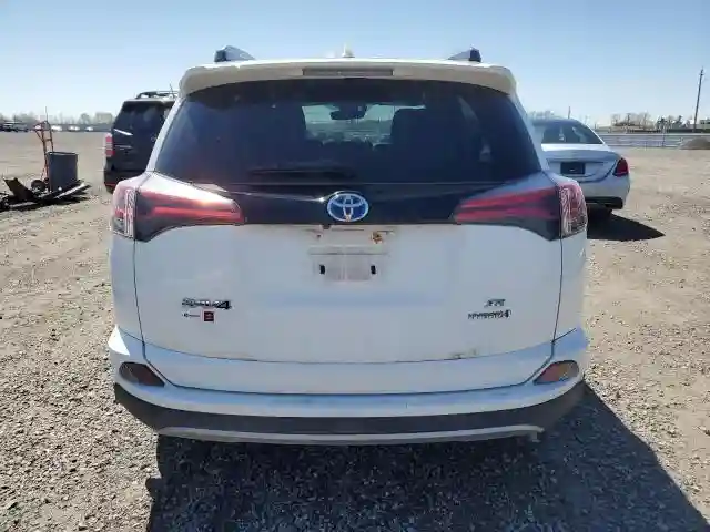 JTMJJREV1JD256121 2018 TOYOTA RAV4-5