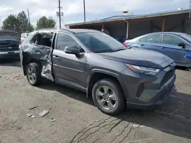 2T3P1RFV1NC302579 2022 TOYOTA RAV4-3