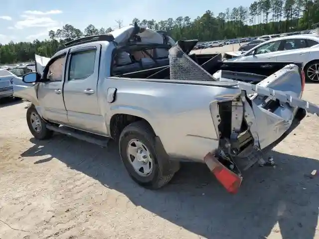 5TFAX5GN8JX110916 2018 TOYOTA TACOMA-1