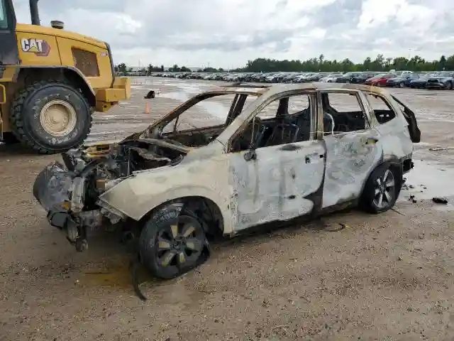 JF2SJAGC7HH809795 2017 SUBARU FORESTER-0