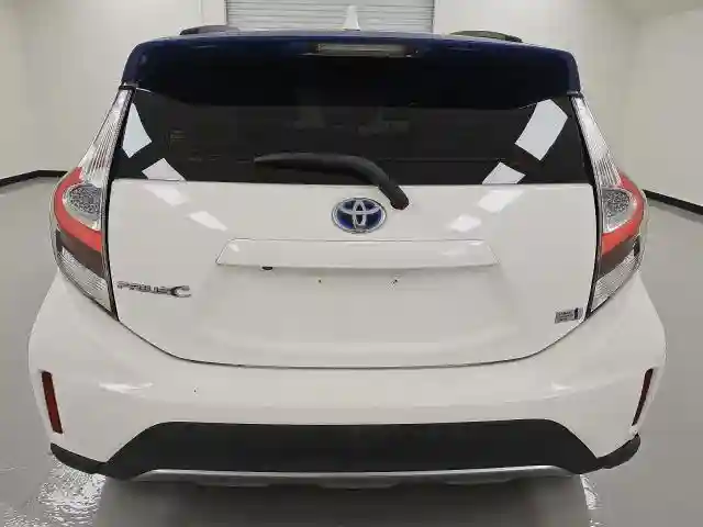 JTDKDTB3XJ1599863 2018 TOYOTA PRIUS-5