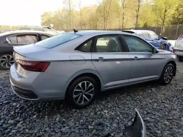 3VW5M7BU3RM043984 2024 VOLKSWAGEN JETTA-2
