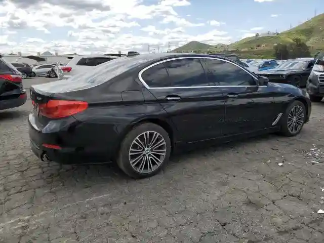 WBAJA5C53JWA37144 2018 BMW 5 SERIES-2