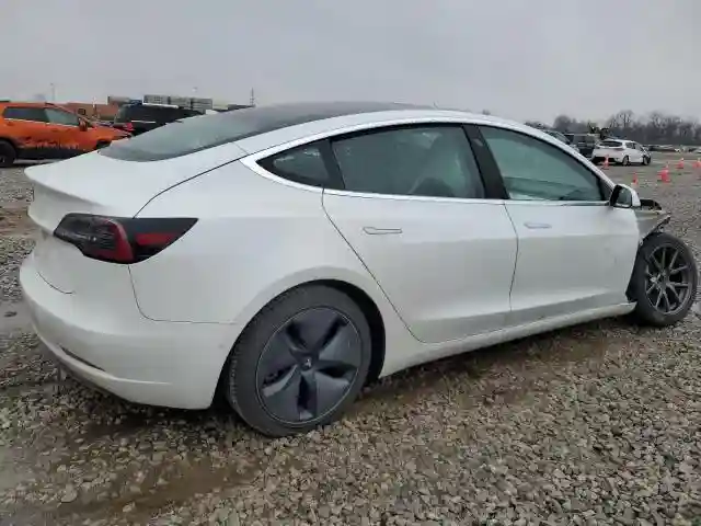 5YJ3E1EA0LF710043 2020 TESLA MODEL 3-2