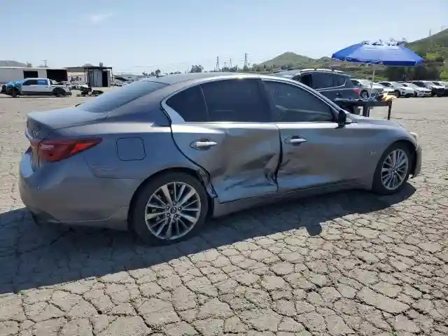 JN1EV7AP0JM353007 2018 INFINITI Q50-2