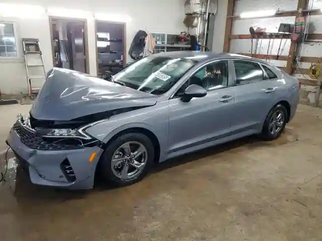 5XXG14J22NG132184 2022 KIA K5-0