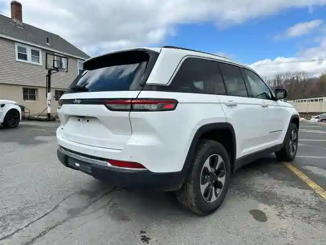 1C4RJYB65RC120554 2024 JEEP GRAND CHEROKEE-2