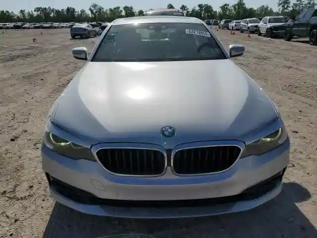 WBAJA5C55KWW09510 2019 BMW 5 SERIES-4