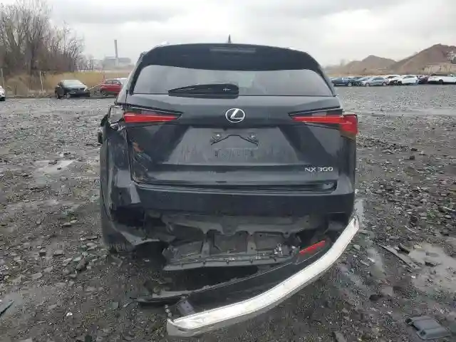 JTJDARDZ5M5031813 2021 LEXUS NX-5