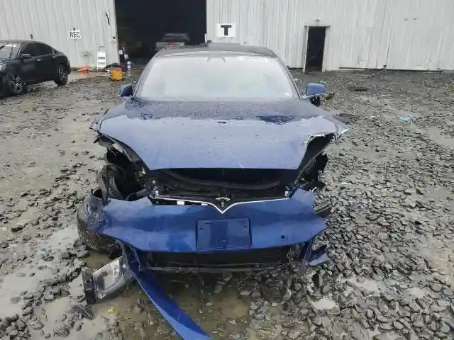 5YJSA1E27LF413612 2020 TESLA MODEL S-4