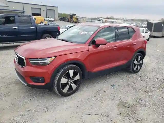 YV4162UK4K2106806 2019 VOLVO XC40-0