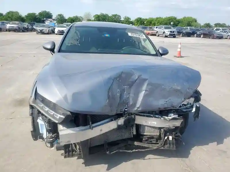 5XXG24J21MG027650 2021 KIA K5-4