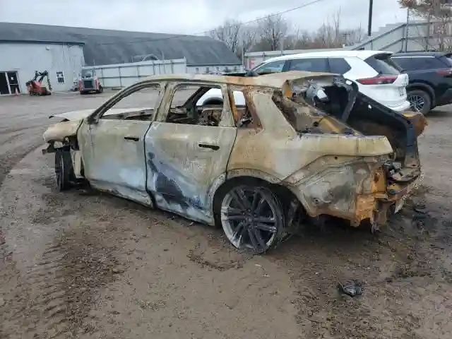 1GYKPPRL8RZ142531 2024 CADILLAC LYRIQ LUXU-1