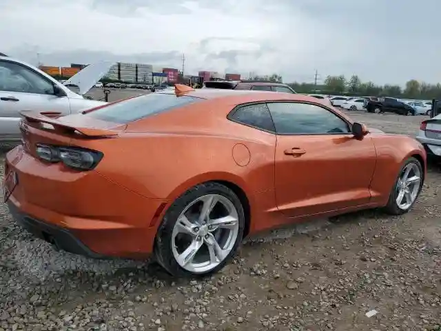 1G1FF1R78P0110778 2023 CHEVROLET CAMARO LT1-2