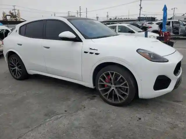 ZN682AVM0P7432182 2023 MASERATI GRECALE MO-3