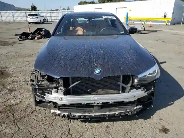 WBAJA9C51KB254706 2019 BMW 5 SERIES-4