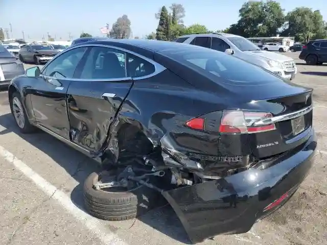 5YJSA1E29JF291834 2018 TESLA MODEL S-1