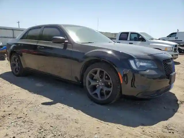 2C3CCAAG4LH193893 2020 CHRYSLER 300-3