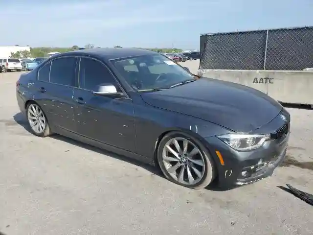 WBA8E1G52JNU93371 2018 BMW 3 SERIES-3