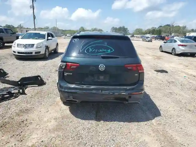 3VV3B7AX3JM213942 2018 VOLKSWAGEN TIGUAN-5