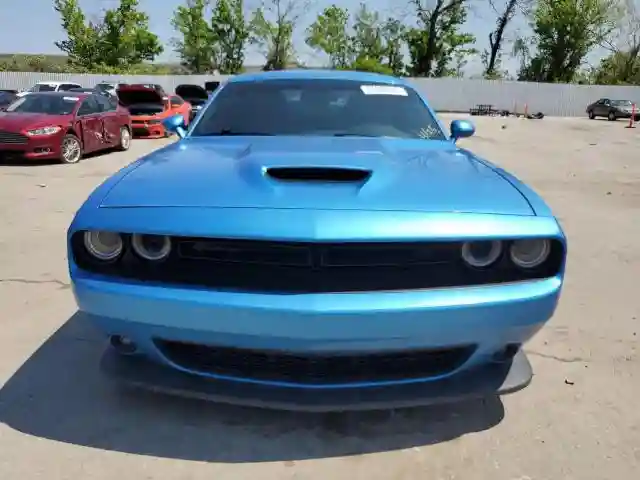 2C3CDZJG2KH557965 2019 DODGE CHALLENGER-4