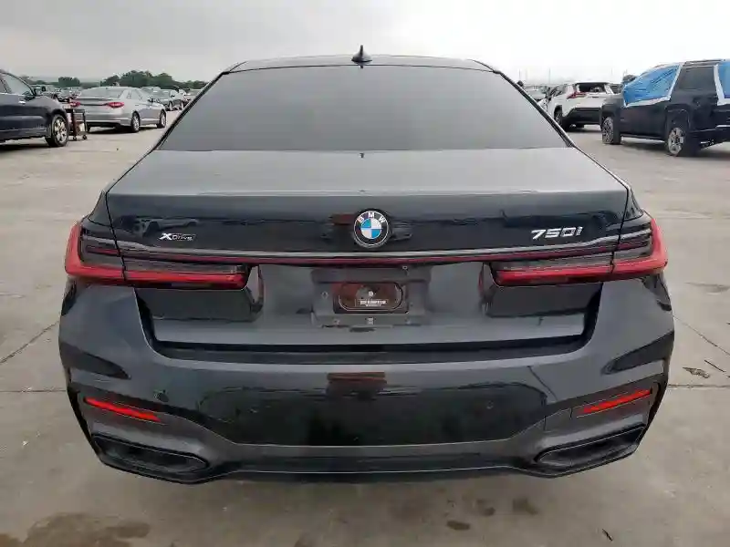 WBA7U2C0XNCH51378 2022 BMW 7 SERIES-5